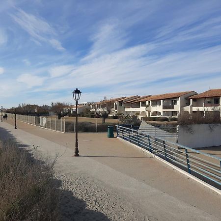 Appartement Front De Mer Avec Vue Et Acces Plage, Saintes-Maries-De-La-Mer Eksteriør bilde